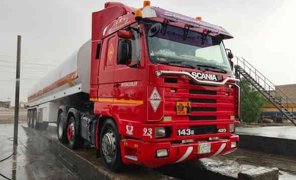 سلام عليكم
للبيع سكانيا بطه سنكل امامي
حجم 43
مديل 1995 (حموله عاليه) بويلر / اسود 36 / بياضات 38 
رقم انبار دولي بسمي 
تانكي مصلاوي 
حاليا السياره بل عمل
السياره جاهزه 
سعر 245
مكاني نجف 
***********
