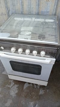 طباخ • للبيع