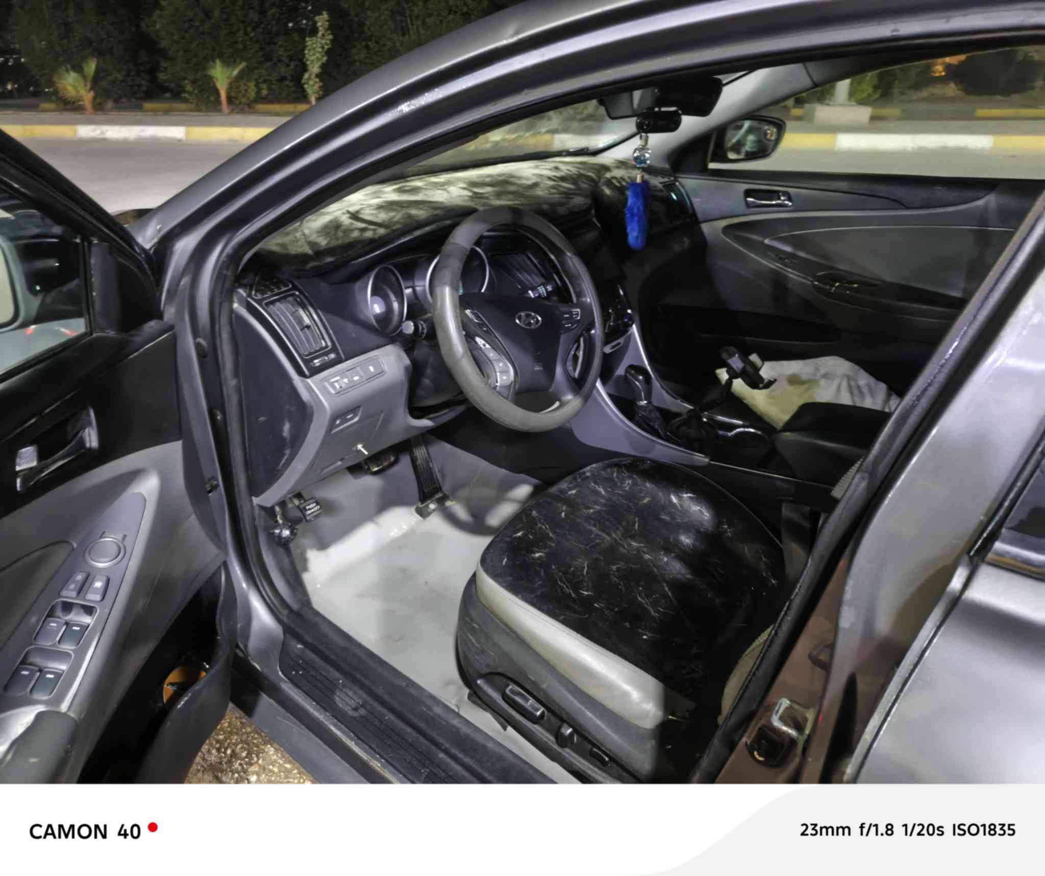 السلام عليكم
هونداي سوناتا ٢٠١١ وارد امريكي ضربتها جنطة ومصبوغه حزام ومبدل قبق جنطه
محرك GDI 2400 بدون دوانز ولا تنقيص محرك نظيف كير نظيف 
رقم انكليزي بأسمي كربلاء 
سنويه جديده 
تخم تاير نظيف 
حداديه تخبل 
تحكم ستيرا 
فتحه بالقماره 
شاشة اندرويد 
كامره دواره 
السعر ٩٥ ورقه وبيها مجال حك الجيه 
مكاني كربلاء 
***********
