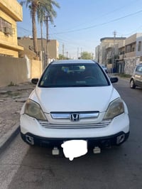 هوندا crv 2008 للبيع للاستفسار 07711638404