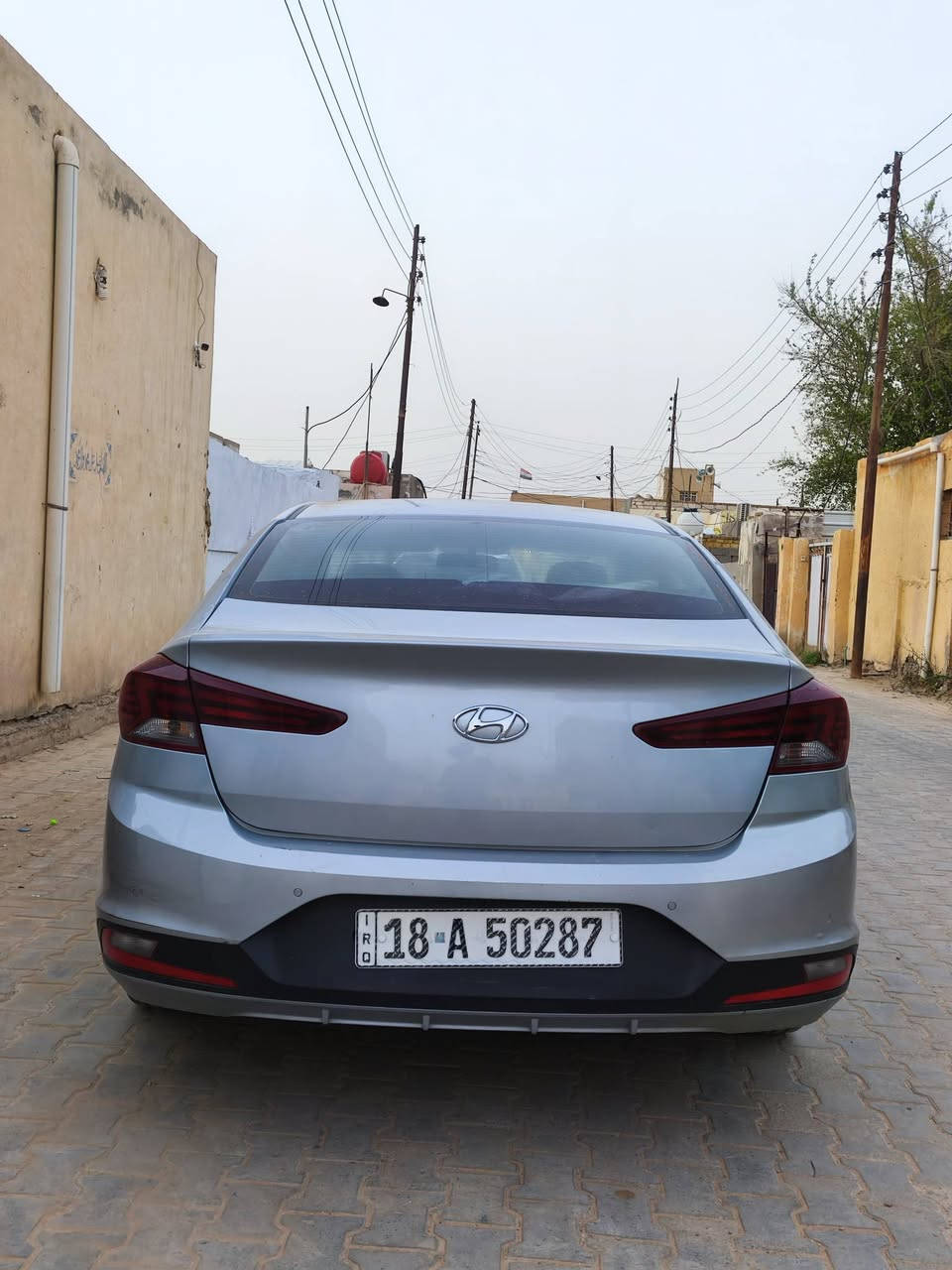 السلام عليكم 
النترا وارد كوري 2020 للبيع 
مكينه 1600بانزين دبل نوزل
مكفوله ب 137 وبيها مجال
للأتصال ***********
