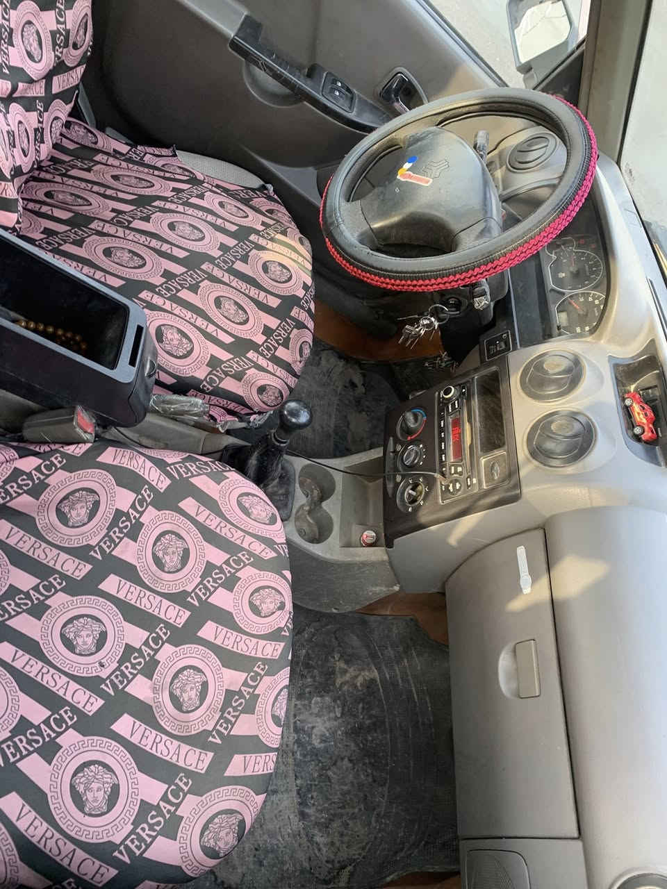 سايبا موديل ٢٠١١ رقم بغداد بسمي شواصي طاكات وملحومات كير مكينه خير من الله كهربائيات كله شغاله تخم تاير جديد مكاني بغداد كفائات العبيدي السعر ٢٢ 
***********
