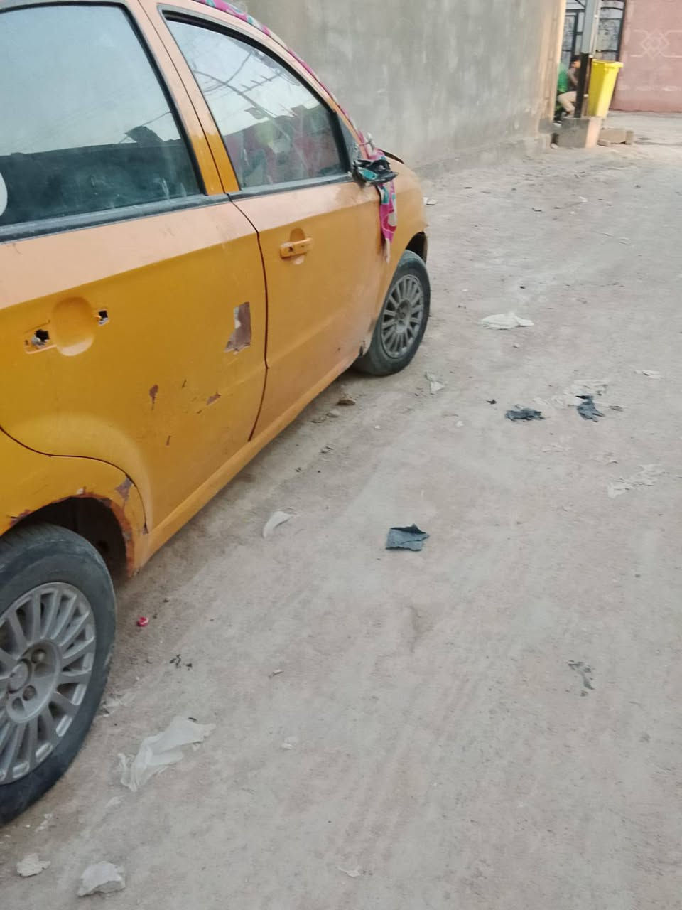 السلام عليكم سياره للبيع ابيو كوم حديد موديل 2008 سنويه17 رقم الهاتف ***********

