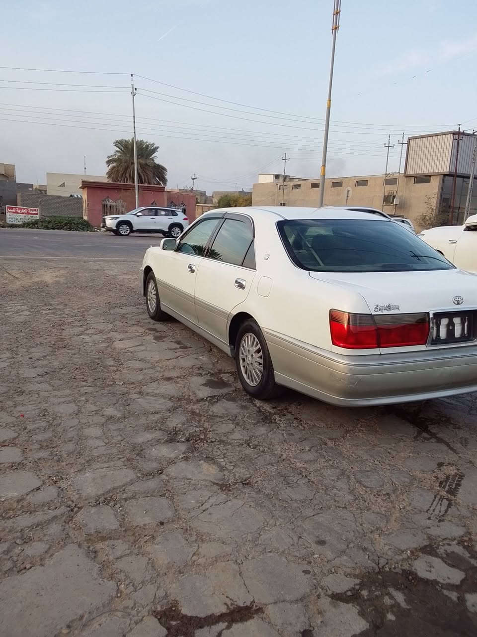 ملكة للبيع كصة بس قمارة 3دكم سيارة جديدة كشنات كهربائية شاشة دافئ وتبريد سترن كهرباء تايرات جدد كير ومكينة جديد رقم لاستفسار *********** مكاني بلد
