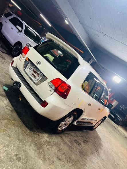 ***********
***********
جۆری سەیارە/توتێتا لانکلۆزەر
سعری/ ٤١٠ $معامەلە
مۆدێل/٢٠١٥ مانگی ٨
ڕۆشتو /١٣٧٠٠٠
ڕەنگ/سپی سەدەف
موسەفات/GX
شەریکەی ساز
ڕەقەم سلێمانی
ڕەقەمو سەنەی تازە 
تەحویل خرامە بەشەرت
گێڕومەکینەی نەکراوەتەوە بەشەرت
V6
بێبۆیاخ دوسێ PDR  هەیە 
تاقم تایەی تازە پێشو دوای مەزبوت 
تەبریدو کارەبای بەشەرت
سەیارەکە کامل سێرفس کراوە 
دەعامی بۆ دەعامی بەشەرت
شوێن سلێمانی 
***********
*********** السليمانية
