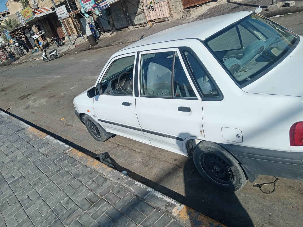 السلام عليكم سايبه موديل ٢٠١١ رقم  بغداد انكليزي رااعيها بكربلاء مكان السياره كربلاء حي العامل كير ومكينه خير من الله السياره جاهزه وحلوه السعر ٢٨ وبيها مجال رقم راعيها*********** مكلف بنشر
