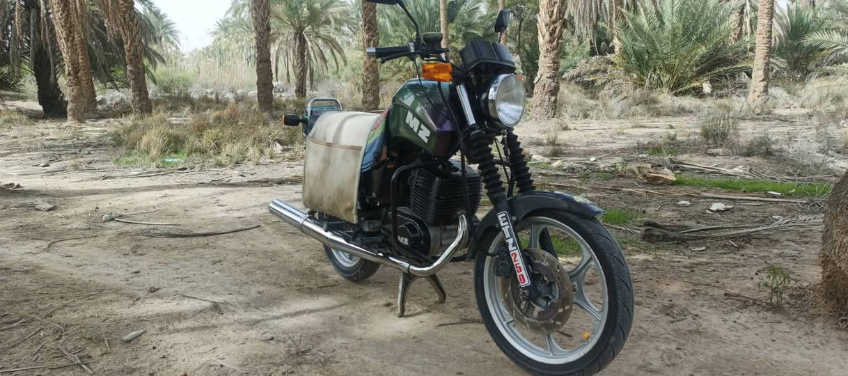 سلام عليكم ماطور قمبوره تركي ۳۰۱ بدون كصه 1 سعر خاص ***********
