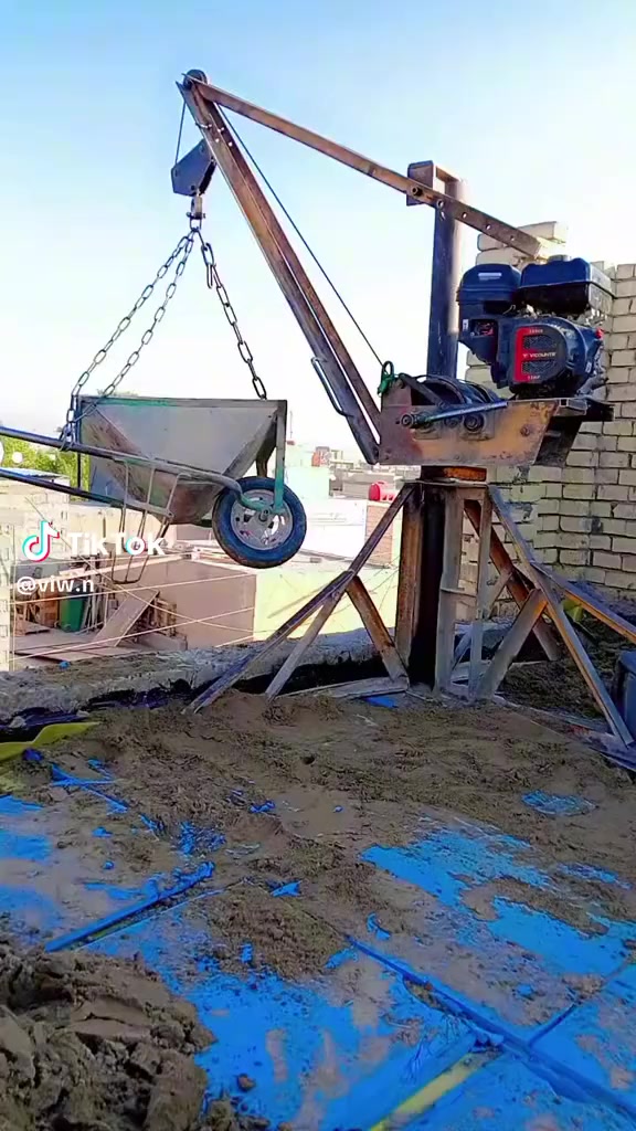 ونج تصعيد مواد من اول طابق وحتاء طابق العشرون وطبيق فرشي وشتايكر في كل محافضات  رقم الهاتف ***********
