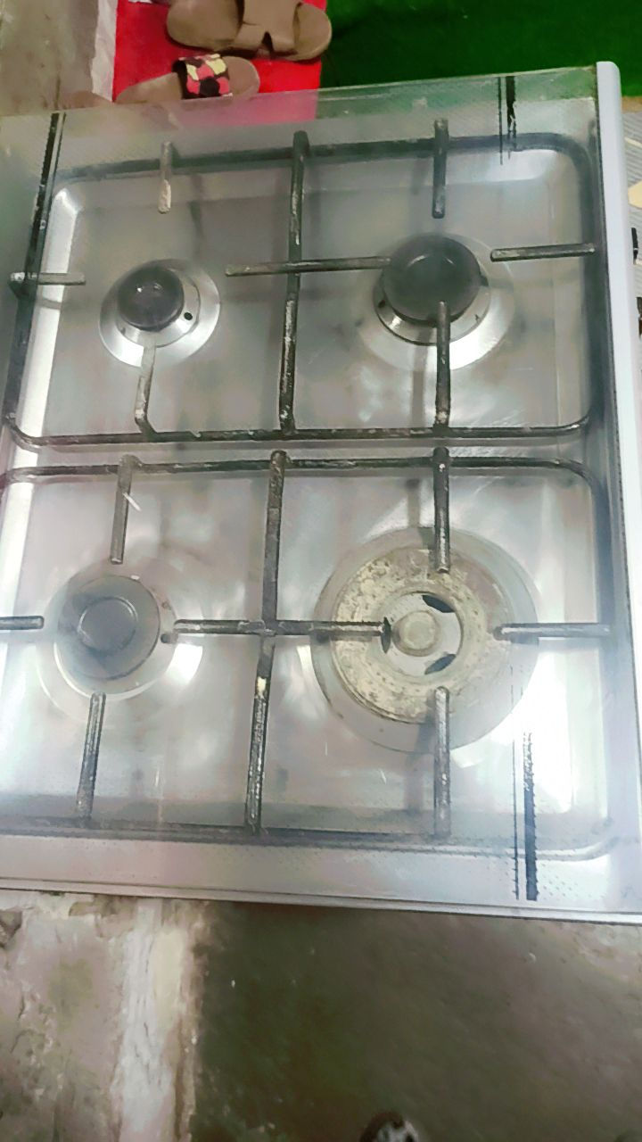 طباخ للبيع 
سعر 100
مدينه الصدر
***********
