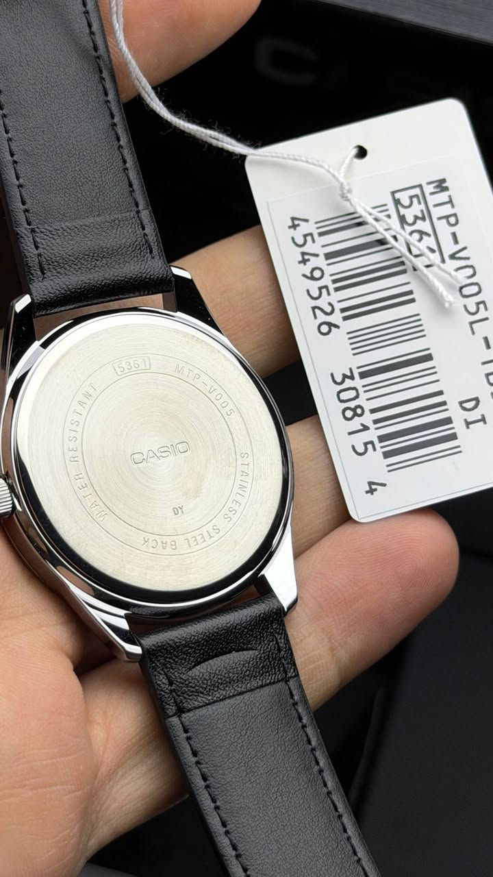 CASIO اصلي وكالة 
غير مستخدمة كاملة المرفقات 
رقم الموديل MTP-V0D5L-1B

35 الف على اول تم

JyqgSKddvzocEnxEds


**إذا كنت صاحب هذا الإعلان وتريد حذفه لأي سبب، رجاءا أرسل رسالة إلى الدعم الفني**