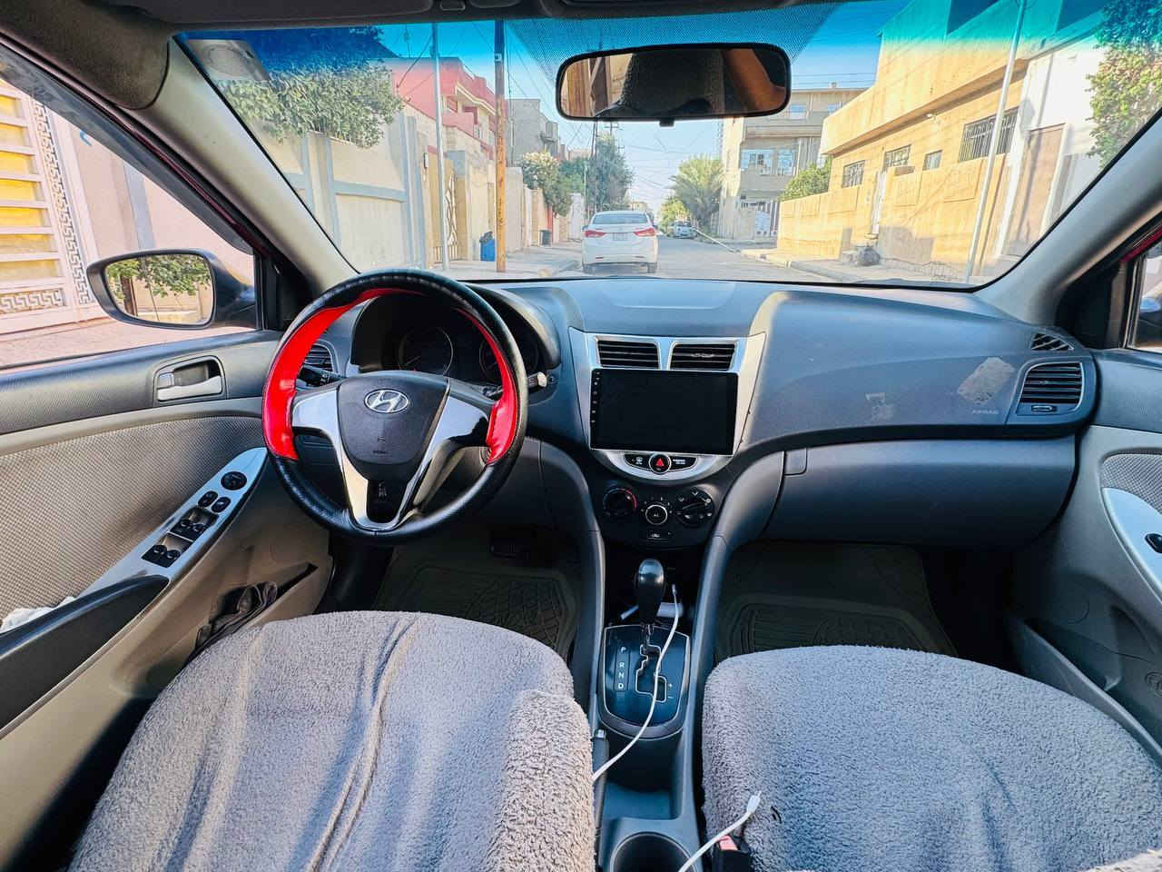 اكسنت مضلع 2013 امريكي
رقم بغداد مشروع وطني
محرك 16 GDI
گير 6 نمر
ضررها حادث امريكا جنطة واصل بداية الاسبير فقط
تتلقيطات معجون
 شبرين بالسقف بدون ضربة
السيارة كود واحد عدا الصندوك
السعر 78
مكان موصل 
للاستفسار ***********
