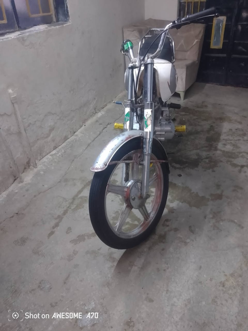 السلام عليكم ماطور جني 5كير محرك نظيف وحلو ماطور نظيف بس يحتاجله كهربائيات السعر 250/***********
