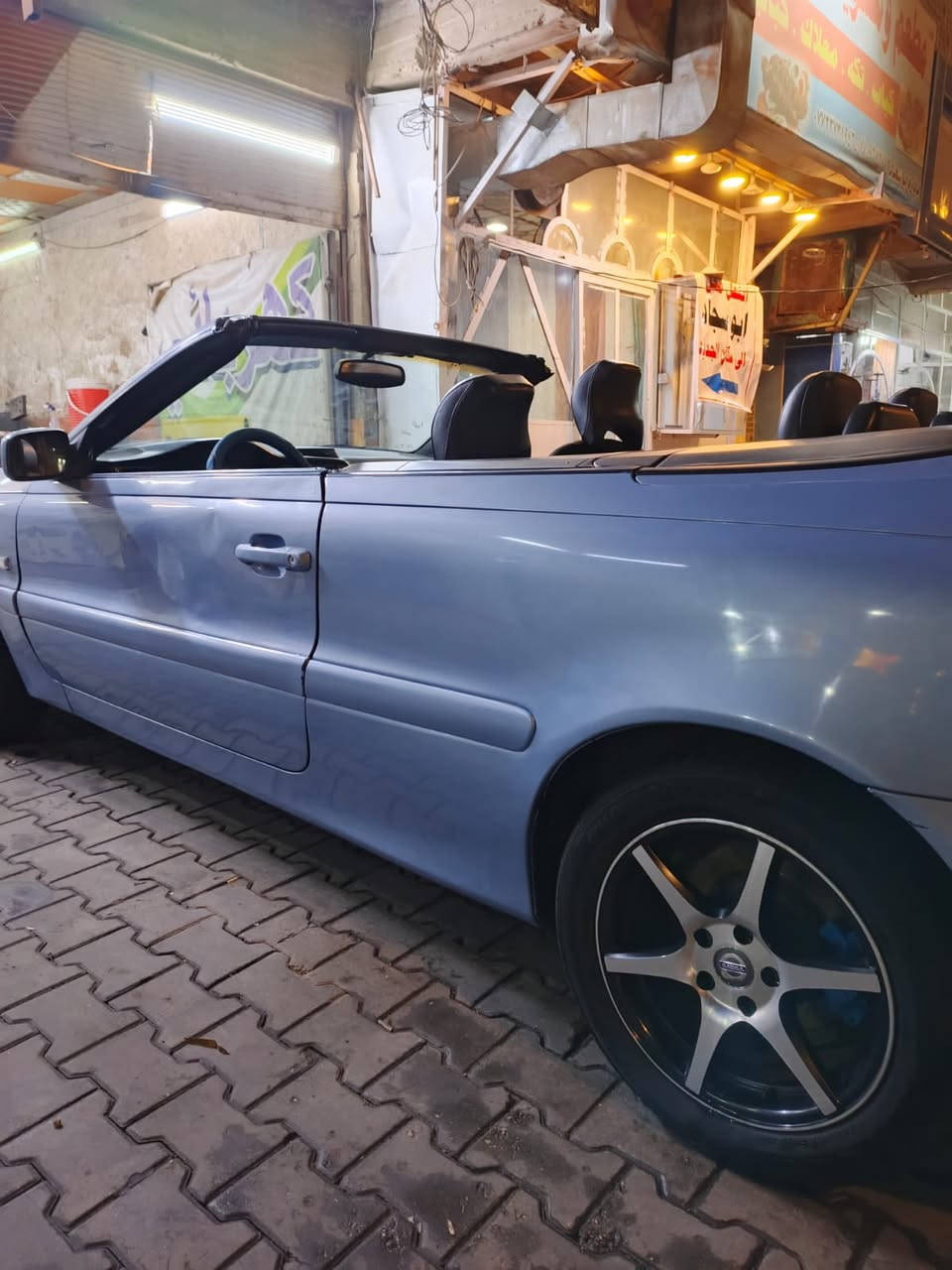 السلام عليكم فالفو مديل 2005 كفاله عامه بيها فقط جاملغ رش بدون معجون اثر جراد حدادية تبريد ثلج محرك ستوني شاده محرك خمسه سلندر السياره جديده كهربائياتها كلها شغاله 
السياره موجوده بالنجف السعر 48 

للاستفسار/***********
