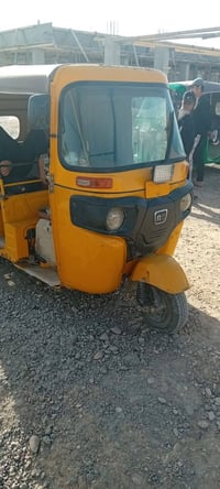 تكتك للبيع موديل2020 شهر12 تكتك نضيفه قطره صبغ مابيها ولا معجون مرقمه ...