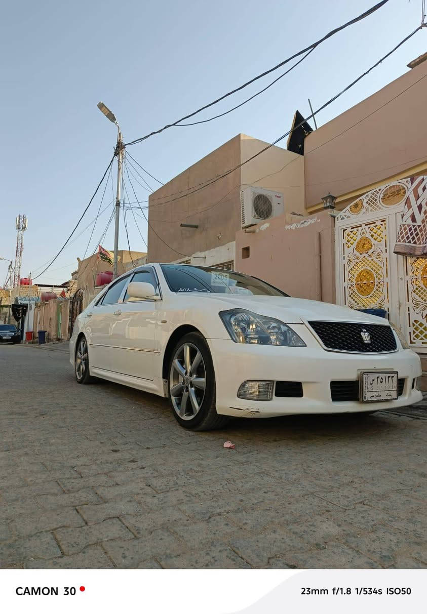 للبيع شاهينه 2005 دخول جديد
شاصي 84 🚀
رقم بغداد مبايعات وكاله ثاني يوم 
داخله هزه وكامله معاملتها 
3 دكم  
فتحه سقف  
تدفا كشنات 
كامره خلفيه
لايت دوار 5 قطع
خزن كشنات 
5 بصمات تشغيل + بيبان 
كشنات جلد 
6 كير 
خزن اقراص
كشنات كهربائيه امامي خلفي 
شاشه 
جنجر 
سياره كلش جديده وحلوه
ويل 18 دنك
حداده جديده
تخم تاير 
تحويره الامارات
مكفوله من الضربه والصبغ والتبديل والكص
مكان السياره : النجف 
السعر 145 $ وبيه مجال
***********
***********
