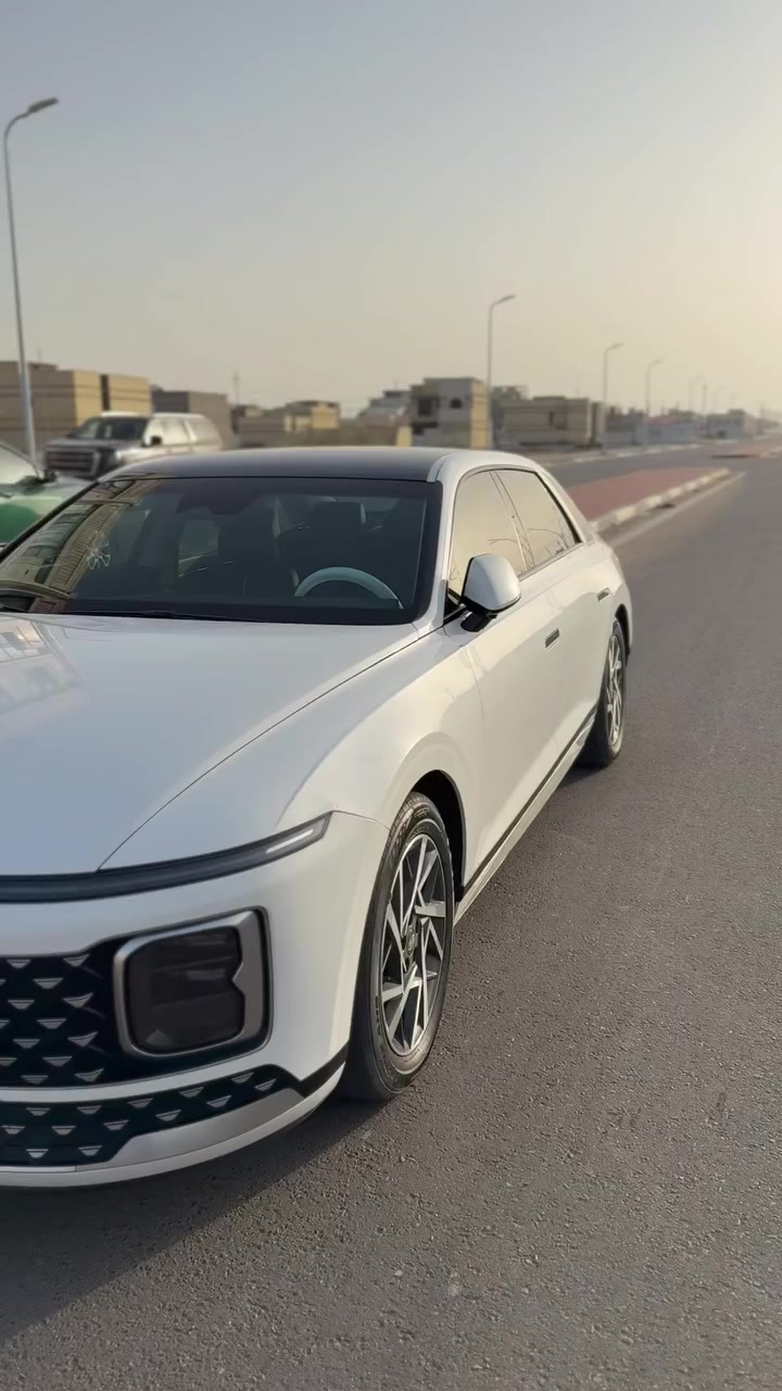 هونداي ازيرا كراندر 2023
فحص موقت كبل تترقم
غاز وارد كوري السياره مكفوله بيه
ايرباكات سليمه من دواخل من دون ضرر
فقط الصبغ 

فقط صبغ بنيد وصبغ صندوق 
والباقي كله كفاله بشرط🛑
 
-كراسي جلد
-كراسي كهرباء 
-تدفأة وتبريد بالكشنات 
-شاشة دجتل للرون 
- مساج
- هاندبريك بصمه 
- يدات شفط
- سستم للصوت 
- بصمه وتشغيل عن بعد 
- كراسي خلفيه تدفأة 
-مرايات شفط 
- اوتو هولدللتوقف 
- رادارات امامي وخلفي 
- نقاط عمياء للجوانب 
- حساسات امامي وخلفيه 
- كامرات مع الاشاره من الجوانب في الدشبول 
-انضمة قياده ذاتيه وتحديد مسار 
انضمة بالسياره للقياده الايكو والنورمال والسبورت 
-اشارة ترحيب عند الاقتراب من السياره 
-لدات امامي وخلفي 
-لايتات زنون اوتو 
-اشاير بالشباك الامامي 
- دبل صالصات خلفيه 
-كروز سرعه 
-تبريد خلفي 
- تنته كنتاره اسود
-اشاير بالمري 
-مري شفط 
-قفل جام مع ابواب بدكمه وحده لحماية الاطفال وما تنفتح اله انته تفتحها 

-تحكم بالتبريد نضامين منفصل ومتصل 
- عند تقفيل السياره الجام يصعد 
-الجامات الجانبيه دبل جامه لتقليل الضوضاء الخارجي في السياره
-
-محرك 6 سلندر
- شاحنة تلفون اوتو باور 
 مكان السياره /بصره/
رقم تليفون ***********
