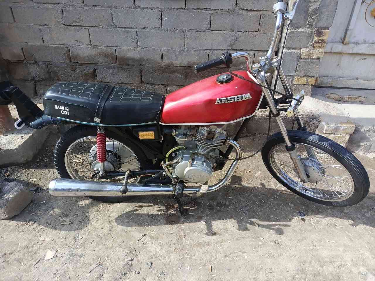 دراجه لبيع كلك هل دراجه كله نامه ول دراجه ابدون اسبايدر ابيعد هل دراجه دكت اسلولي اوشلعه اومعدل  الدراجه كلك كلك مكاني سوق الشيوخ بل دجين سعر 450اوبيه مجال ***********هاثه رقمي وانه بل خدمه
