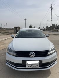 جیتا ٢٠١٥ خلیجی  کلین بێ سبوغ  مواصفات: شاشە ، کامێرا ، حساس  گێڕ تۆما...