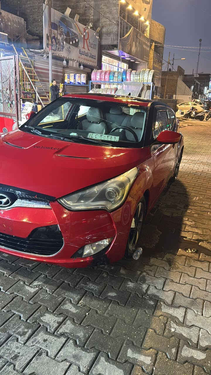 للبيع هونداي فولستر موديل ٢٠١٣ وارد أمريكي 
المكان بغداد السياره مصبوغ حزام 
حداديه جاهزه تخم تاير منظومه تبريد 
السياره بيه تبخير
الموصفات المعروفه بصمه أبواب وتشغيل بانوراما 
السعر ٦٨$وبيه مجال بسيط 
للاتصال ***********
