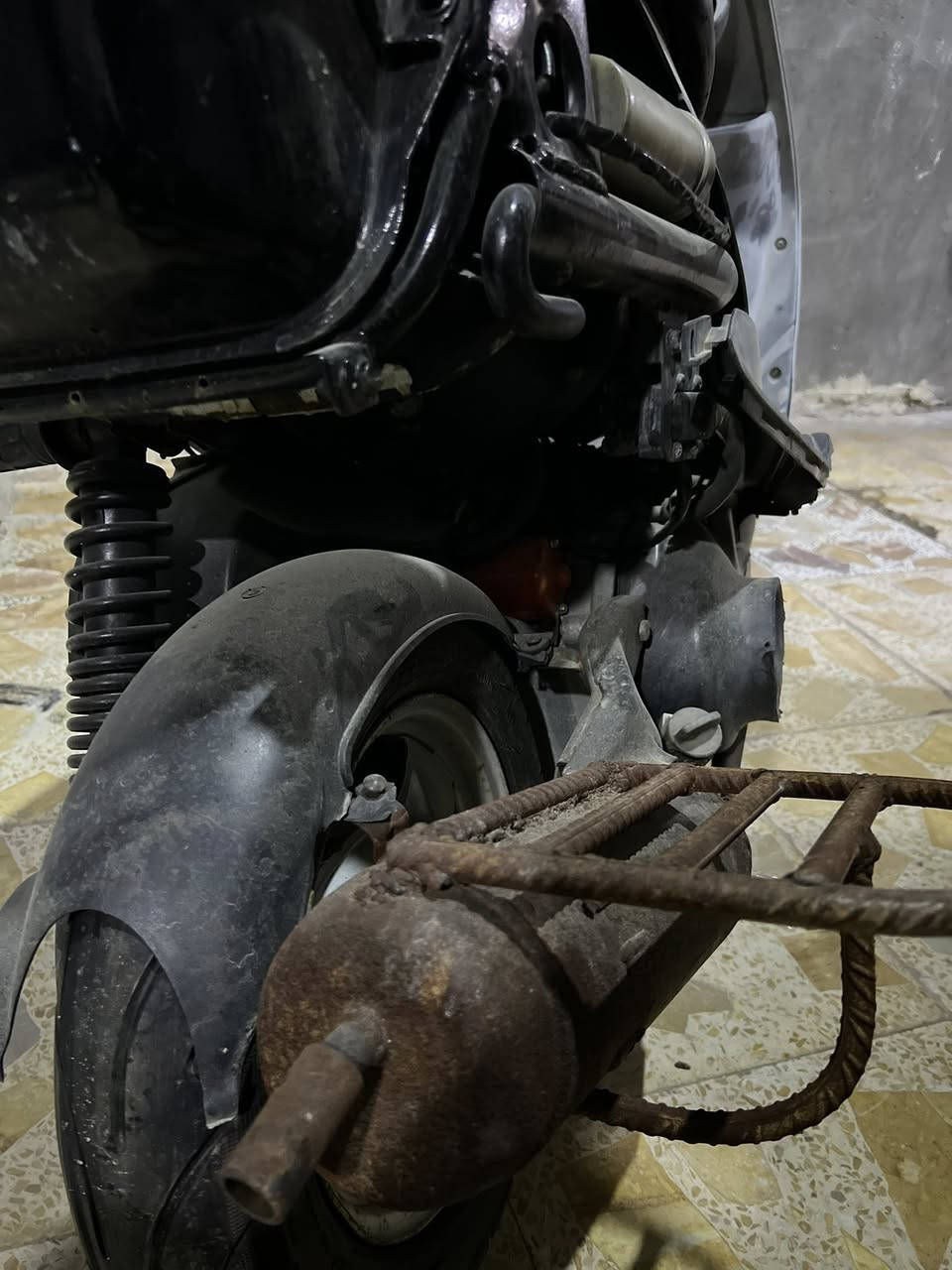 سلام عليكم قجمه جديده امحربه شغاله سلف مابيه اي نقص امبوشه 55حلوه المكينه نقصه ستان نص 350وبيه مجال حك الجيه ***********العنوان جزيره فيروزيه
