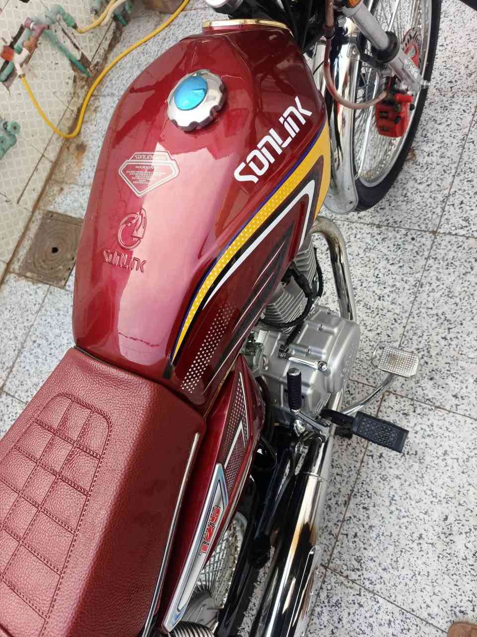 تايكر 2025صاله شهر ونص من نزله من الوكيل درجه مكفوله من زلخ 
اوراق سكنر 
سعر 750 
مكفوله من كلشي 
مكاني الدوانيه ام الخيل شارع عشرين 
***********
