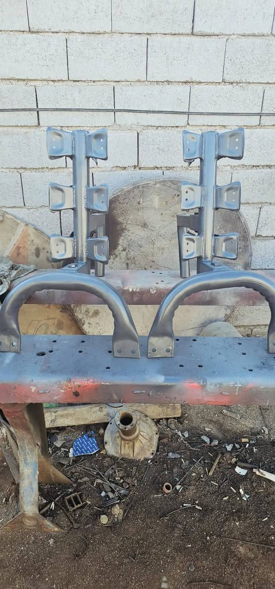 سلام عليكم قواعد  مجموعه مال جاملق كرسي زغير للبيع سعر اتصل     ع رقم ***********
