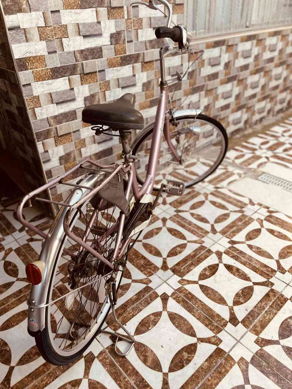 السلام عليكم متوفر باسكل بطه حجم 26ياباني المنشئ متل حاويه مكانه بل حله ***********
