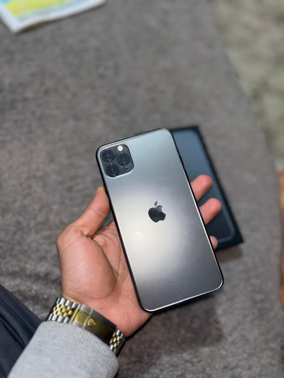 السلام عليكم آيفون ١١ برو ماكس ذاكرة ٢٥٦ لون اسود بطارية ٧٥ بلادية مكفول ماعدى شامة بسيطة ب الشاشة مامأثره ع اللمس ابداً رايده ب ٣٠٠ وبي مجال مكاني بصرة *********** رجاءً لاتتصل الضهر فقط باليل
