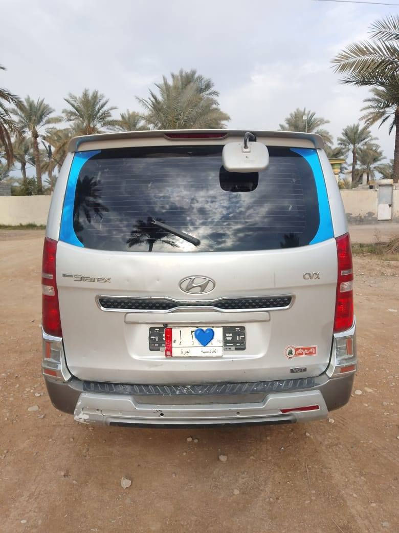 سلام عليكم لبيع ستاركس موديل 8 مسكر اصل اوتوماتيك مكفوله كفاله ما عده جاملق خلفي  رقم قادسيه مميز مكينه كير اكسن جدد تخم تاير تبريد وتدفىه شقاله مكان واسط العزيزيه تصل وبيك خير ودلل رقم موبايل// ***********
