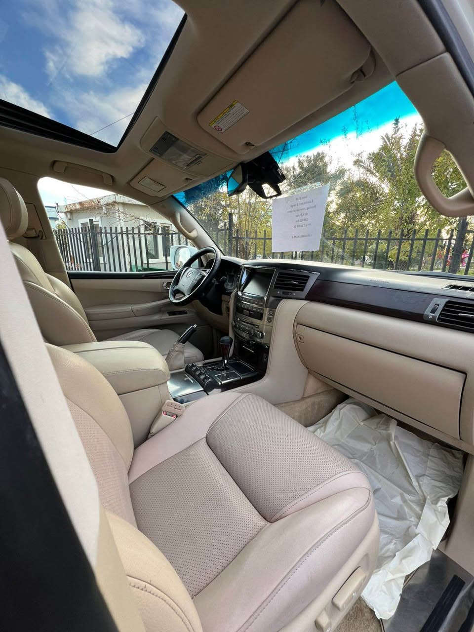 . لیگزس LX 570
. مــــــۆدیل / ٢٠١٠ / شکل کامل کراوە بە ۲۰۱٥ 
.مەکینە V8--5 ,7 🔥🔥
. مەکینــــــەی نەکراوەتەوە ✔✔
. مەودای ڕۆیشتن / ۱۷۹ هەزار کم حقیقی
.  فوول مواسفات  ،  کوشین سارد و گەرم ، جەگە بڵند و نیوی دەبێ  ، سندوق شەفت ، سێ کامێرا زۆر مواسفاتی تر ✔✔

. سبوغ = ٣ پارچەی پێش و  ۲ دەرگا .
. پێش و پشت کەپس ، تەنها کەمەک ناو دەرگا ، 
. هیچ ئێڕباگێکی نەتەقیوە  ✔

. تێبینی / تەنها فرۆشتن 
.. نــــــــرخ   (  ٢٨٣ $ ) وەرەقە..

. لیکزس  LX 570 
. مــــودیل / ٢٠١٠ محدث الی ۲۰۱٥ 
. محرك / V8_5,7 🔥🔥
. محرك كبس مامفتوح ✔✔
. ماشي / ۱۷۹  ٱلف کیلومتر حقیقی 
. مواصفات : کشن تبرید تدفئە 
. صندوق شفت ، ثلاث كامیرا 
. هوایة مواصفات اخری 

. صبغ = ۳ قطع آمامي و بابین  
. بجم و خلفي كبس 
. شویة بیها دواخل باب 
. ایرباكات ما طاك 

.ملاحظة / فقط بیع 
. سعر      ( ۲۸۳ $ ) ورقة أربيل, العراق


**إذا كنت صاحب هذا الإعلان وتريد حذفه لأي سبب، رجاءا أرسل رسالة إلى الدعم الفني**