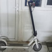 سكوترللبيع الحجم الكبير بي خلل بالبطاريه السعر100للاتصال07707123036