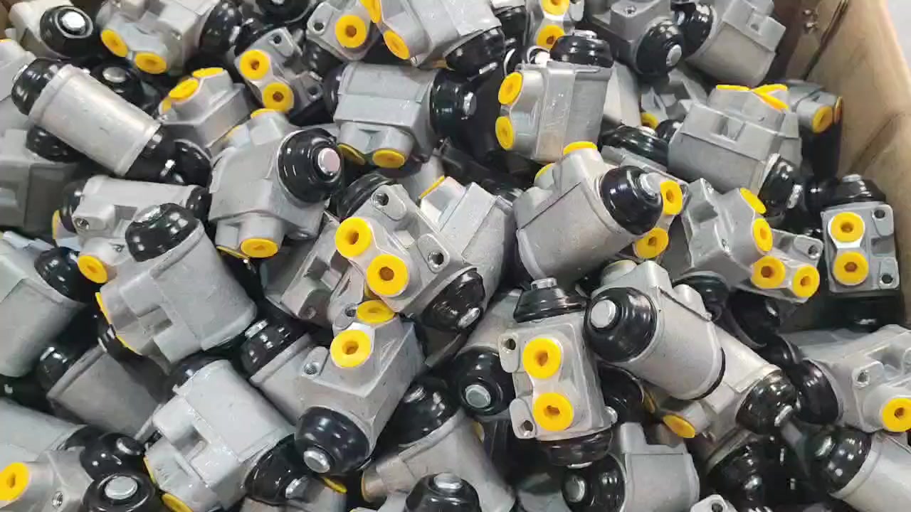 Chinese factory original equipment manufacturer 58330-0P000 583300 p000 Hyundai Astra i10 i20 Kia Rio auto spare parts hydraulic brake wheel cylinder


**إذا كنت صاحب هذا الإعلان وتريد حذفه لأي سبب، رجاءا أرسل رسالة إلى الدعم الفني**