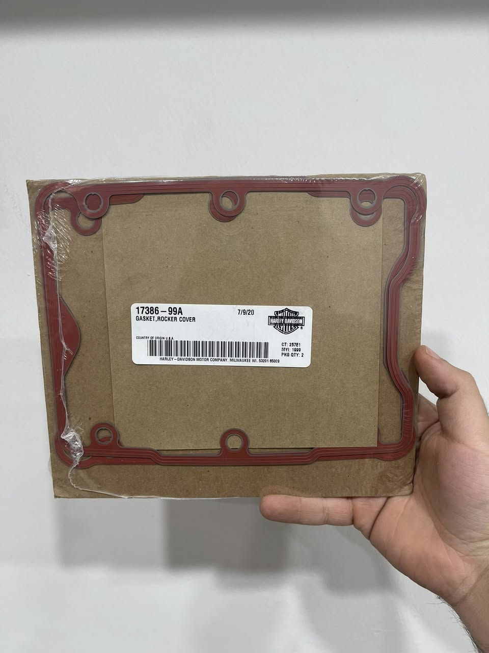 طلبات زبائننا المميزين لدراجاتهم الي وصلت بتاريخ [ 26/02/17 ] من متاجر [ امريكا 🇺🇸 ] 🏍️
 --
من كل دول العالم الى باب بيتك بفتره قصيره ، اول متجر عراقي مختص بالدراجات النارية المميزه قطع غيار واكسسوارات على حسب طلبك انت 🫵🏻 
--
📞 رقم التواصل:
[ *********** ]

📱 صفحاتنا:
‏Facebook: [ متجر رايدر ]
Instagram: [@riderstore.iq]

محتويات الشحنة : 
راديتر ياماها رويال ستار 1300 كلاسيك 
كفر دوسه بريك هوندا VTX1300 كلاسك
بلكات هارلي ديفدسون الكترا 
بلكات هوندا VTX ياباني - متوفر تخم للبيع 
واشر قبق ولفات هارلي ديفدسون الترا 
مسطره اشاير خلفيه هارلي ديفدسون رود كنك
فيول بمب ماركة كوانتوم هارلي ديفدسون داينا سوبر كلايد
