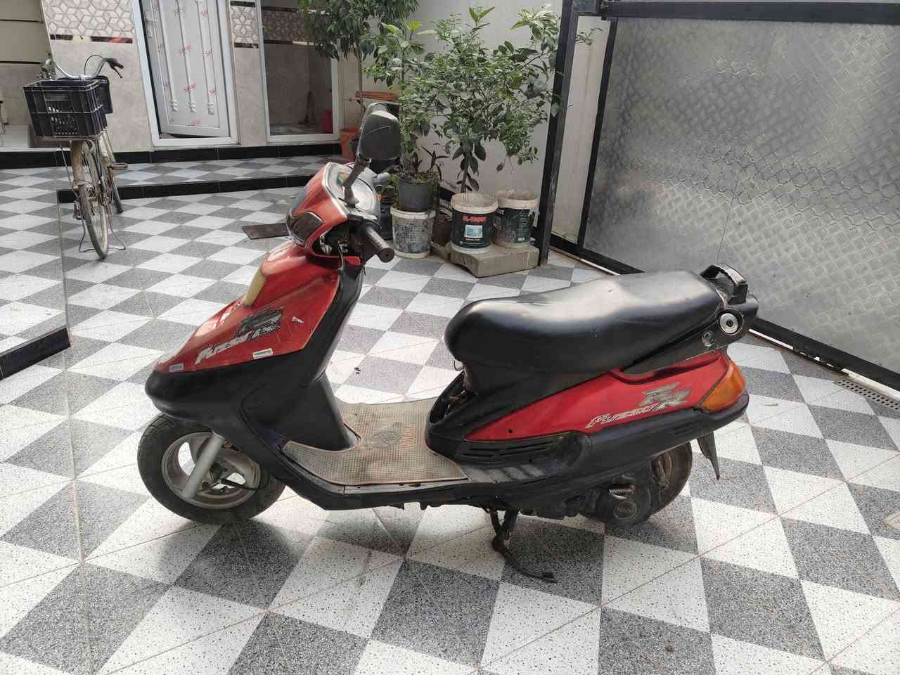 السلام عليكم دراجة فراشة للبيع شغالة سلف وهندر كاملة وكهربائيات كاملة كلها شغالة الاستفسار عل ***********
