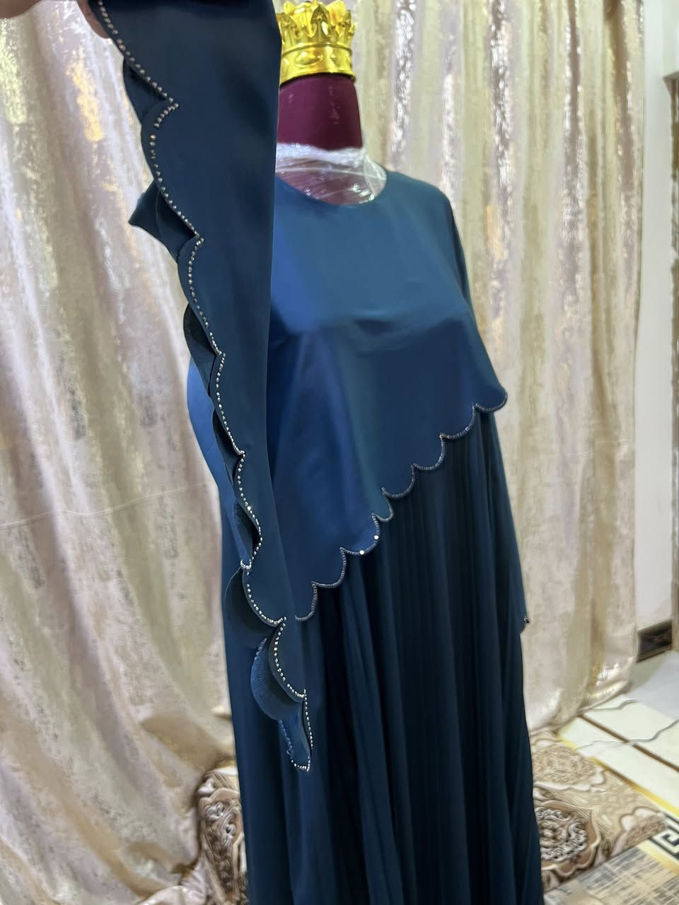 فستان كلش نازك جديد
السعر 45 مع التوصيل 

@إشارة


**إذا كنت صاحب هذا الإعلان وتريد حذفه لأي سبب، رجاءا أرسل رسالة إلى الدعم الفني**