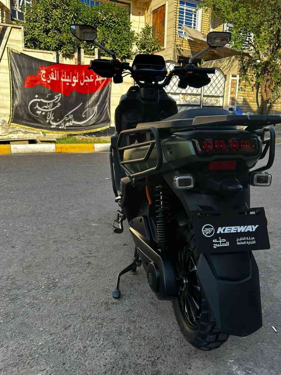 سلام عليكم ورحمه الله وبركاتو
دراجه شحن نوع اباتشي 2026 
شركه عجله الخليج شركه معروفه 
ملف 2500 عدد البطاريات 6 
مسطره 
وصل شراء موجود 
عدد النمر 1.2.3.R نضام البك 
دراجه  تاير جبلي 
 دبل سويج بصمتين
السعر مليون و50 بيه مجال جدا بسيط 
مكاني بغداد الزعفرانيه ***********
