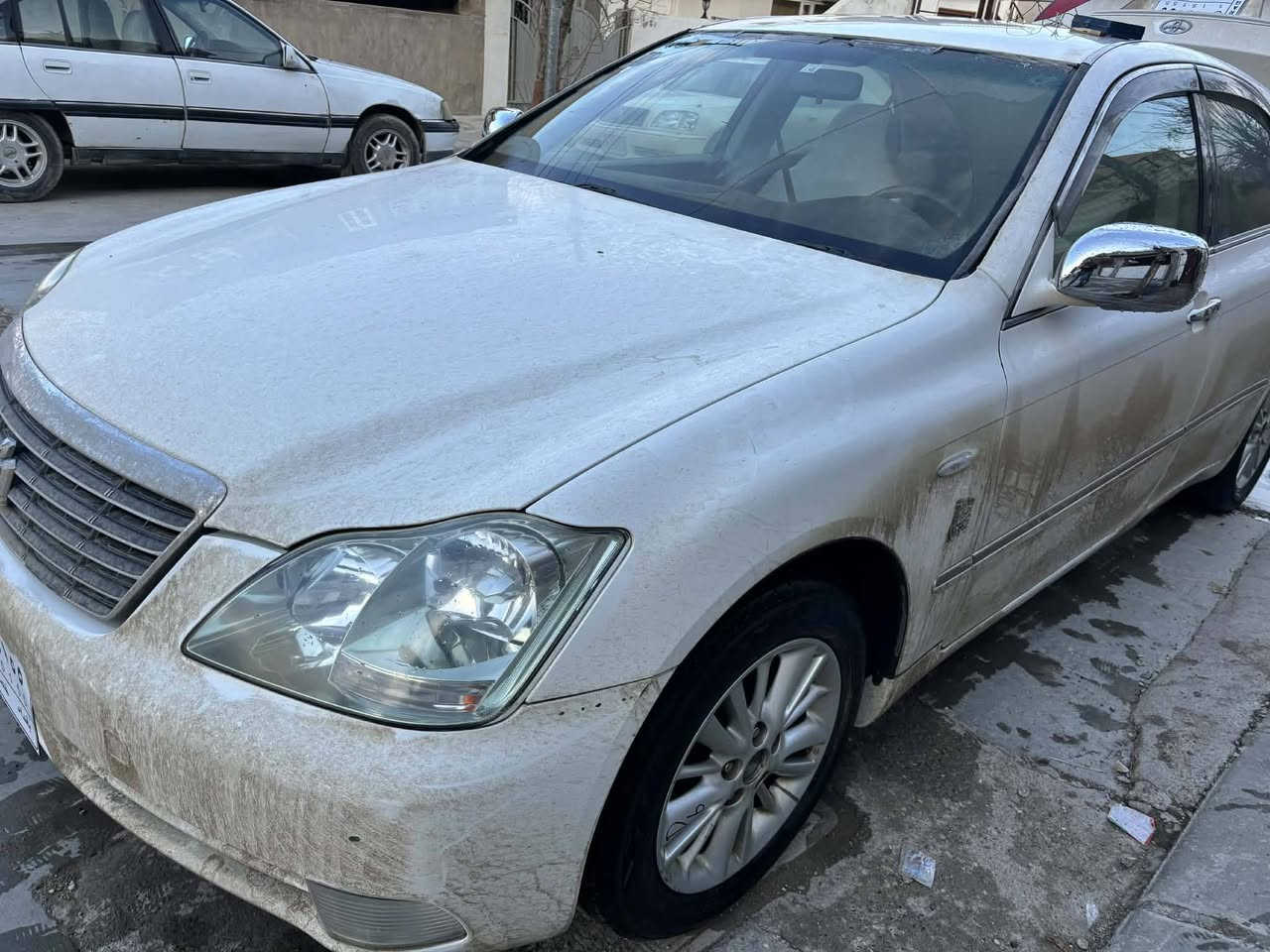 راوه ى نازدار بجوك به بجوك تنها 30هه زار حه قيقى رويشتوه به شه رتى فحس بى جال بى قوباوى سه قفى شوشه ى بجوك به بجوك 180بى دووكه ل ناو ده رى سفر زور زور نازداره سه ياره كه لى نه خوردراوى عيراق بونى شه ريكه ى تيا ماوه  يه ك برغوى ده ستكارى نه كراوه سعرى 46كلاو توزيكى برايه نه مجال 
شوين سليمانى 
0772 988 1300 
واتس ئه پ. فايبه ر. تيلى گرام
