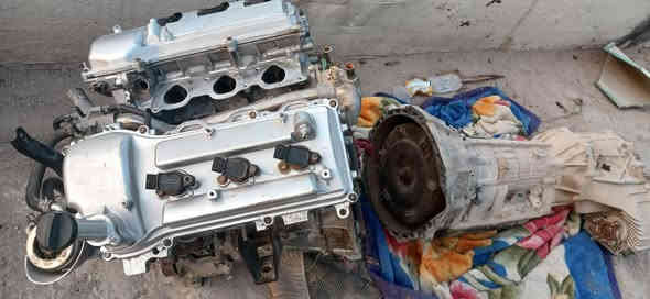 سلام عليكم محرك وكير لاندكروز 6سلندر بانزين شرط شغل والظمان وياه ثلاجه والمجاول والباور والكاردن لامامي والخلفي ودجه كير شراي ياخذهن بحك الله لايكسر بيهن واني بلخدمه ***********
