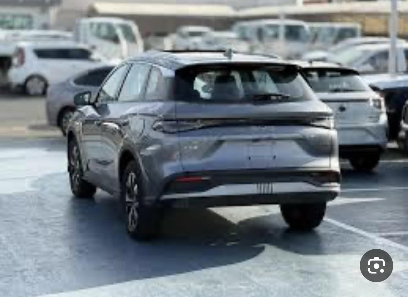 🔥 شركة الذاكرون – معرض الإمام المركزي 🔥

🚗 BYD Sealion 05 DM-i 2025 (هايبرد ذكي)

💰 السعر: 26,500,000 مليون دينار عراقي

📍 مرقمة بغداد | صافي | بدون دلالية
💥لا نتعامل بنظام الاقساط البيع فقط نقد💥
⚡ القوة والنظام الهجين

🔹 محرك 1.5 لتر بنزين + محرك كهربائي
🔹 نظام DM-i Hybrid الذكي
🔹 قير E-CVT ناعم واقتصادي
🔹 مدى كهربائي يصل تقريباً 125 كم 🔋
🔹 مدى إجمالي أكثر من 1200 كم (كهرباء + بنزين)

📐 الحجم والأداء

✔️ SUV عائلية عملية وواسعة
✔️ قيادة مريحة داخل المدينة وعلى الطرق السريعة
✔️ ثبات عالي وأداء هادئ واقتصادي

🛋️ المواصفات الداخلية

✨ شاشة وسطية كبيرة دوّارة
✨ عدادات رقمية حديثة
✨ تشغيل بصمة
✨ كاميرات 360 درجة
✨ أنظمة أمان ومساعدة قيادة متطورة
✨ تكييف أوتوماتيك وراحة عالية للركاب

💡 الخلاصة

سيارة SUV هجينة اقتصادية وعصرية، تجمع بين توفير الوقود، التكنولوجيا الحديثة، والمدى الطويل بدون قلق التزود المستمر بالوقود أو الشحن.

📞 للاستفسار:
*********** – علي العبيدي
*********** – علي العبيدي

📍 بغداد – الكريعات – شارع المعارض (نهاية شارع المعارض مقابل منشأة الفأر سابقاً)

🔄 متوفر: بيع – شراء – مراوس (استبدال سيارات)

💥لا نتعامل بنظام الاقساط البيع فقط نقدر💥
