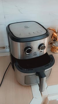 نظيفه • إلكترونيات