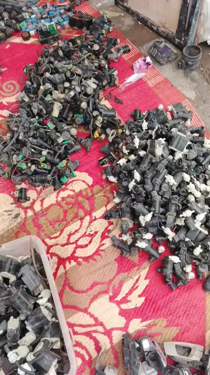 يا الله تم وصول غراض حاويه كوري اصلي مكاني بغداد يوجد توصيل لكل المحافضات ستفسار دخل  خاص


**إذا كنت صاحب هذا الإعلان وتريد حذفه لأي سبب، رجاءا أرسل رسالة إلى الدعم الفني**