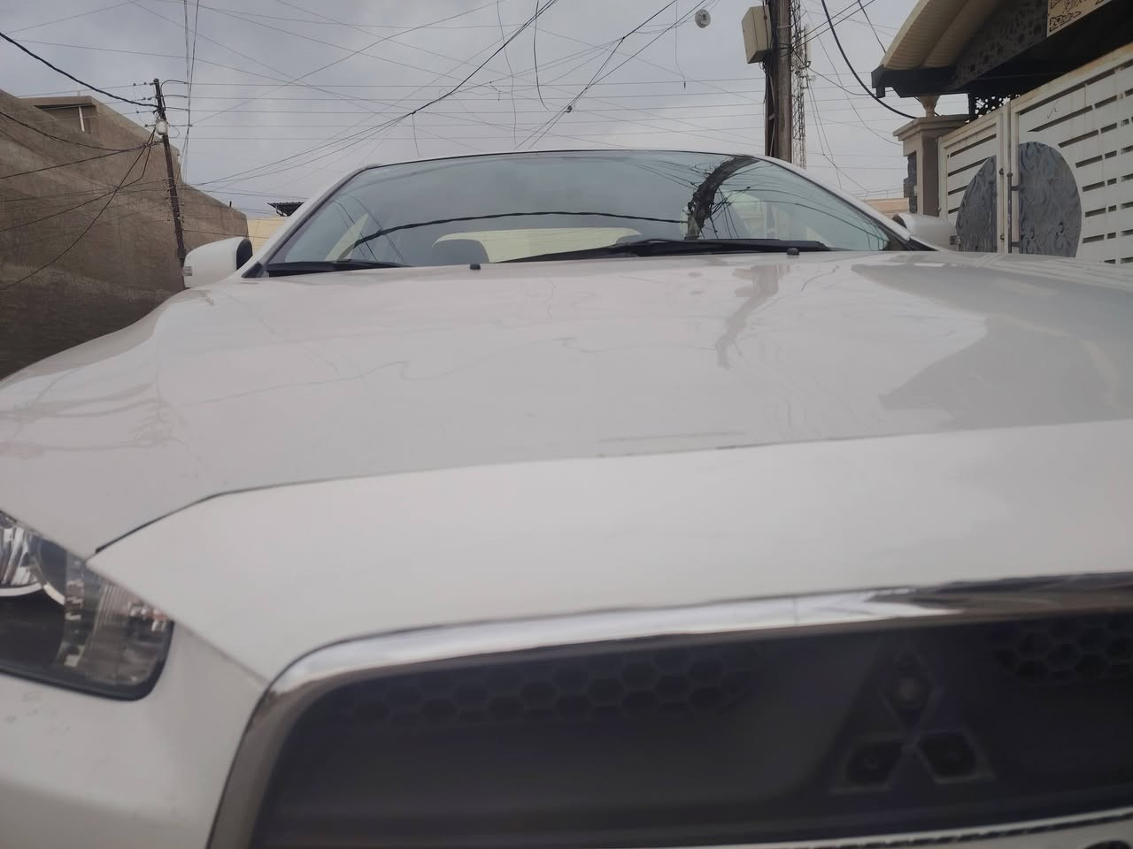 لانسر قرش2017فول مواصفات
عده بصمه ماشيه67سياره جدا نظيفه السعر 115
***********. *********** مكاني بغداد
