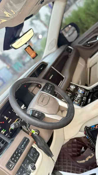 السلام عليكم للبيع GMC DENALI 2023خليجي
ماشيه 57 الف كيلو
رقم بغداد
سعره 60 وبيه مجال لشراي
لاستفسار ***********
مكان السيارة بغداد 
رقم بغداد
