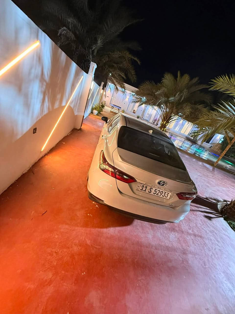 سلام عليكم
كامري LE موديل 2024 هايبرد للبيع

السياره جاهزه كامله صفر مسج اي نقص مابيهه

حادثهه جاملغ يمنه وبنيد مبدلات ومصبوغات 

السياره بأسمي تحويل ثاني يوم 

ماشية ٣٤ الف ميل

السعر 174$

مكاني بغداد الكاظمية 

***********
