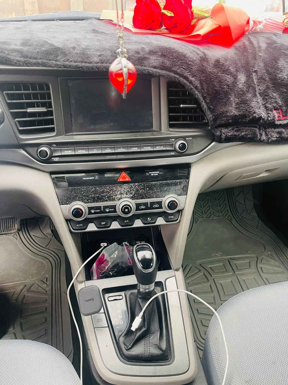 السلام عليكم 
النترا موديل 2020امريكي
رقم نينوى ألماني شرط التحويل 
هيئه وغرامات صفر 
محرك 20دوش 
كير اي تي 
ضرر تبديل بوند فقط بدون دواخل 
رقم الشاصي مرفق بل منشور 
السعر 138بي مجال
العنوان موصل الجانب الأيمن سايدين حي العامل قرب دوره الرساله مكتب الهيثم الراشدي ***********
ملاحظة مهمة الخاص مغلق التواصل عل الرقم فقط 🛑 
يكون الدوام من الساعه التاسعه صباحا الى الساعه الثامنه مساء 🛑
