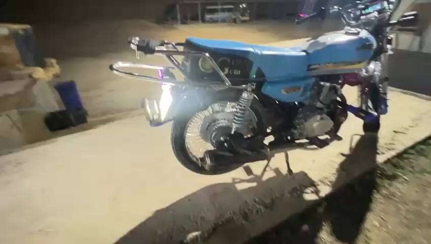 سلام عليكم
دراجه للبيع نام برو زيرو 25م   4 كير ورقه وحده
جلولاء ***********
