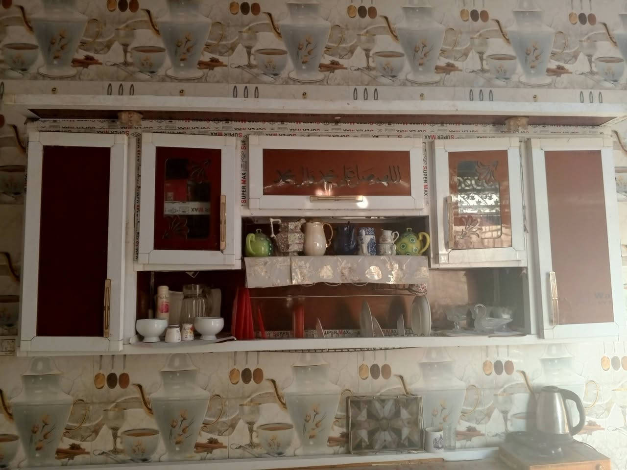 كاونتر للبيع القياس مترين ونص قطعتين بدون سنك  بيه ضرر اجرارات يراد تعديل السجه


**إذا كنت صاحب هذا الإعلان وتريد حذفه لأي سبب، رجاءا أرسل رسالة إلى الدعم الفني**