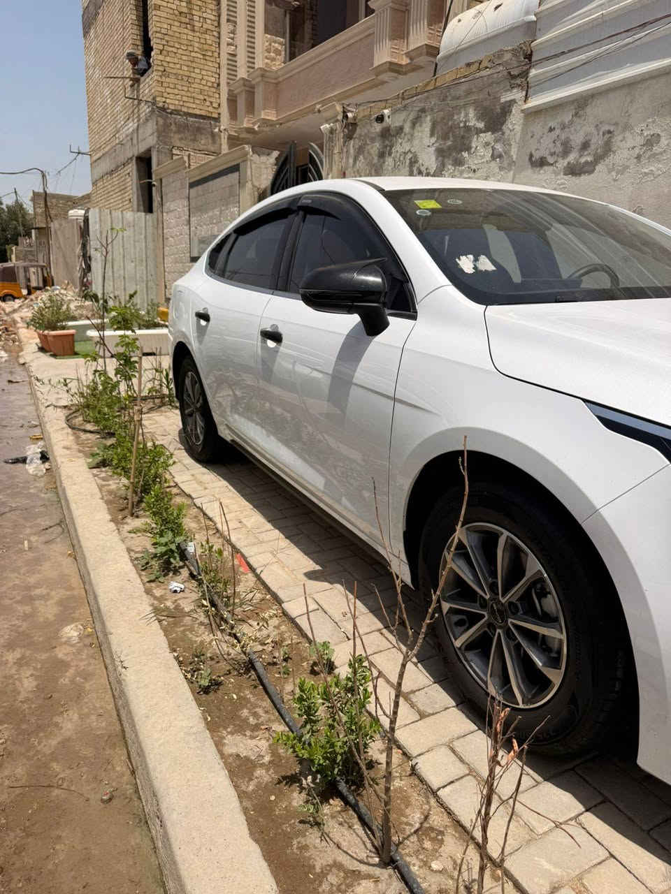 سلام عليكم BYD ديسترويل 2025
مكفوله كفاله عامه السياره استلام شركه بأسمي 
مكفوله كفاله عامه 
السياره أخت الزيروو 
كل ملحقات موجودة بصمه كرت شاحنة منفاخ  
ماشيه 800 
مكان السياره بلديات 
الرقم ***********
