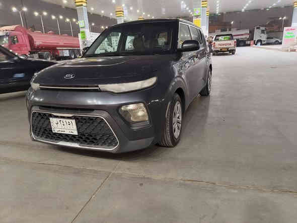 السلام عليكم*********** كيا صول ٢٠٢٠مكينة٢٠٠٠دوش غازالتبريدومي الراديترمال امريكة بعدة بيهة صدرامامي خلفي وتخم تايرجديدحادثهة جاملغ جهت السايق مبدل وصار عندي شخطين باالعراق وصبغتهن وكل شيء موضح بلمنشورماشية٦٥السيارةقفلهة١٢٥مكاني البلديات
