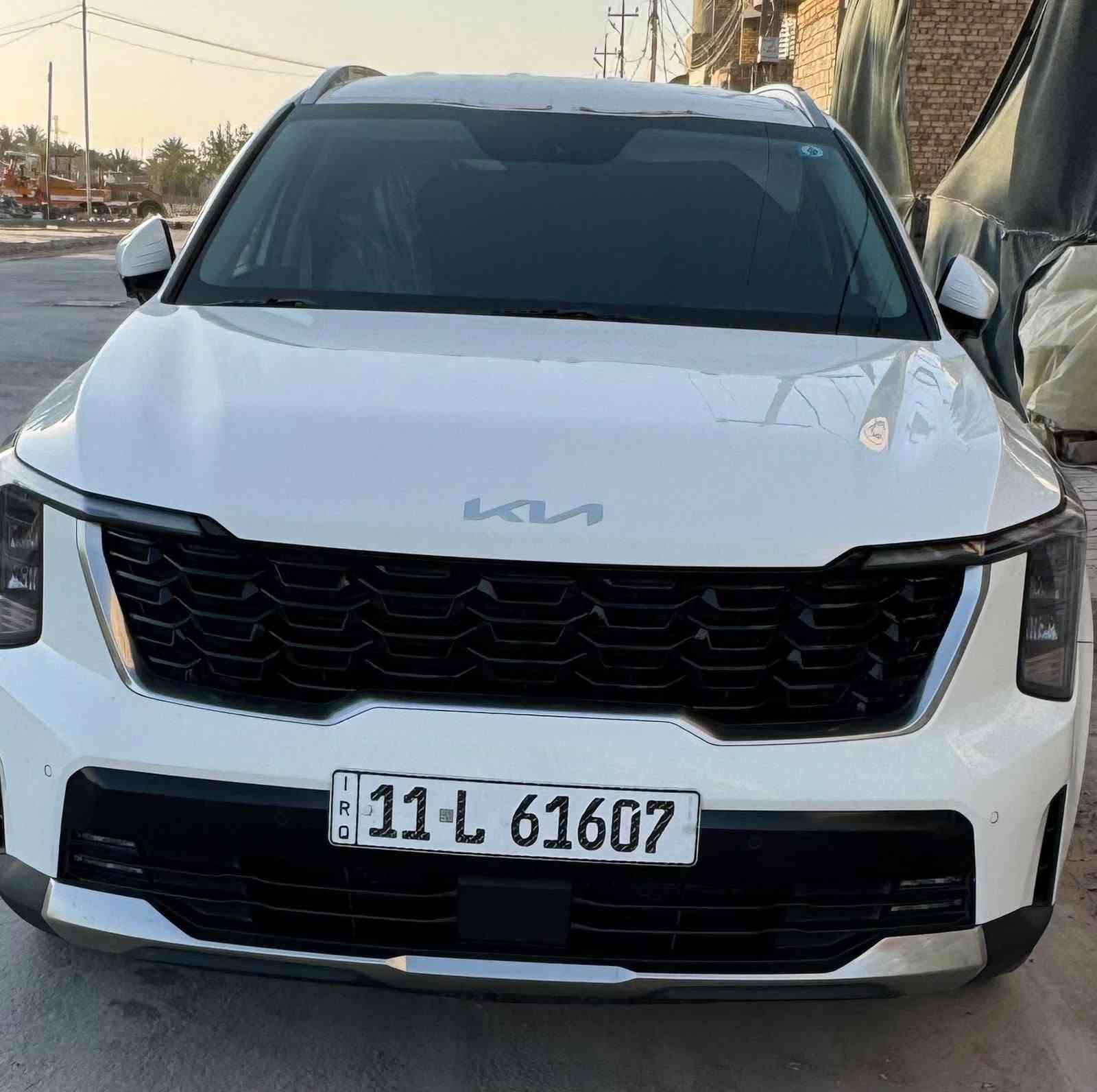السلام عليكم 
كيا سورنته موديل 24خليجيه مكفوله كفاله عامه رقم بغداد ترهم نقدي وترهم قصد لاستفسار ***********

